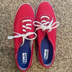 Keds Champion Originals Lace Up, red size 8, New without box, never worn